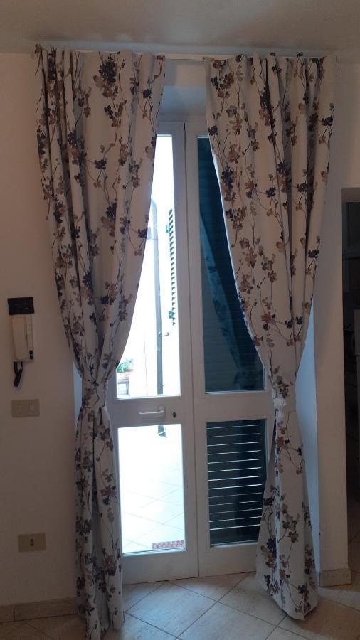 Apartamento Il Gabbiano Viareggio Exterior foto