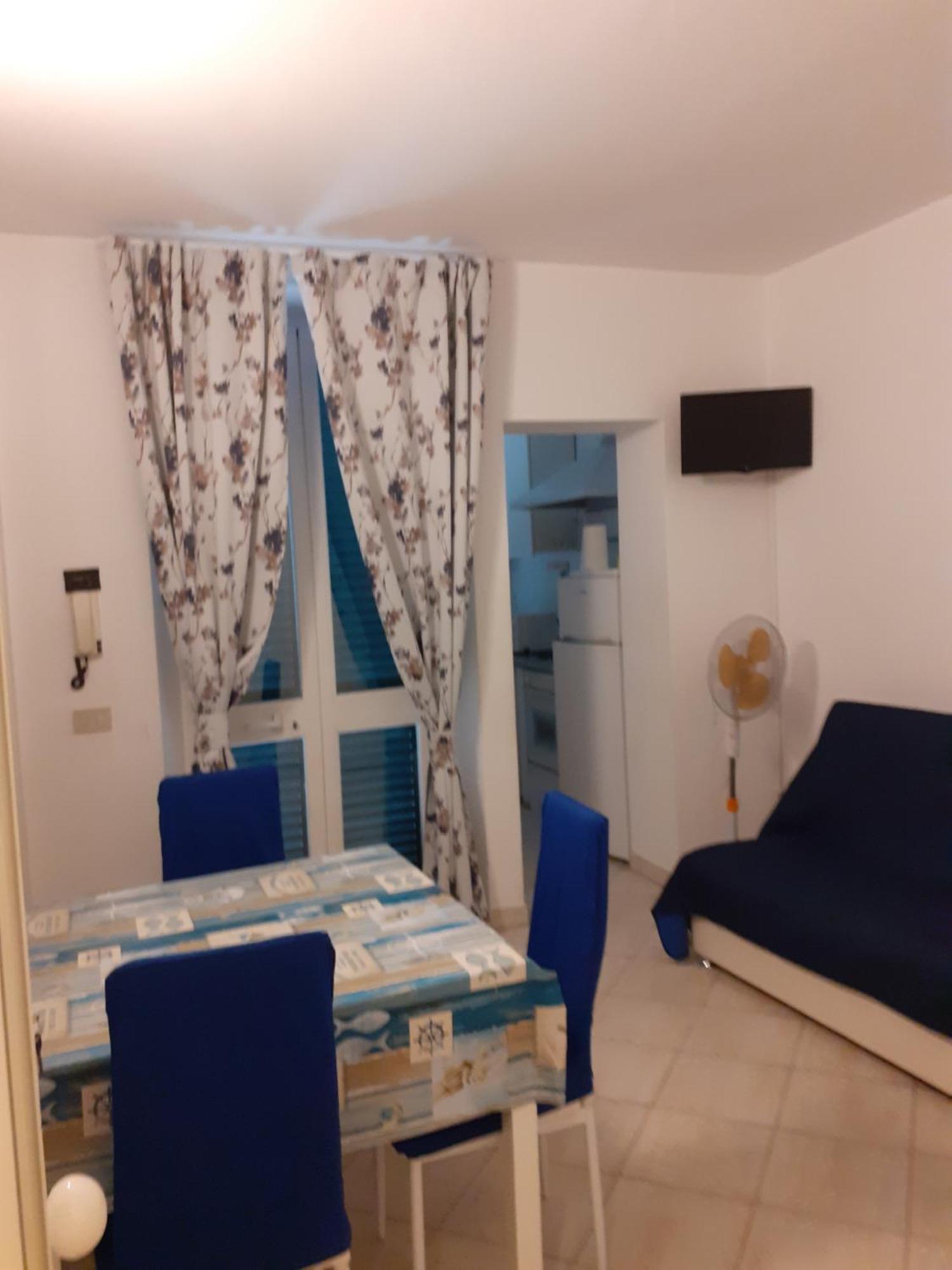 Apartamento Il Gabbiano Viareggio Habitación foto